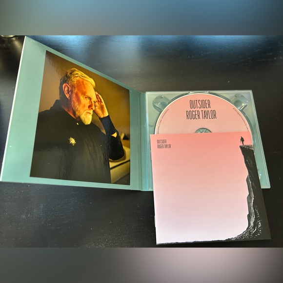 Roger Taylor (Queen) - Outsider CD - Picture 3 of 3